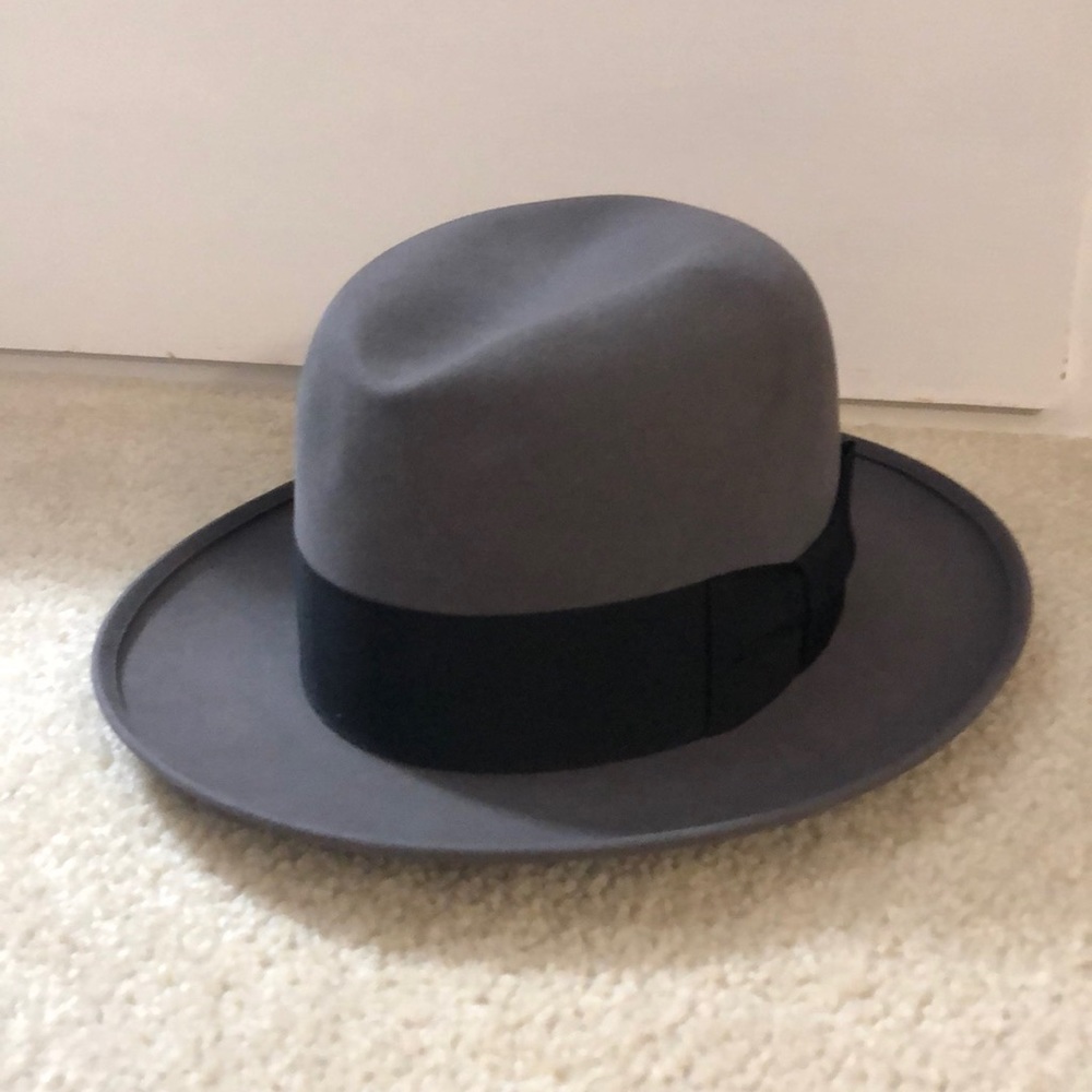Vintage Dobbs Fifth Avenue hat